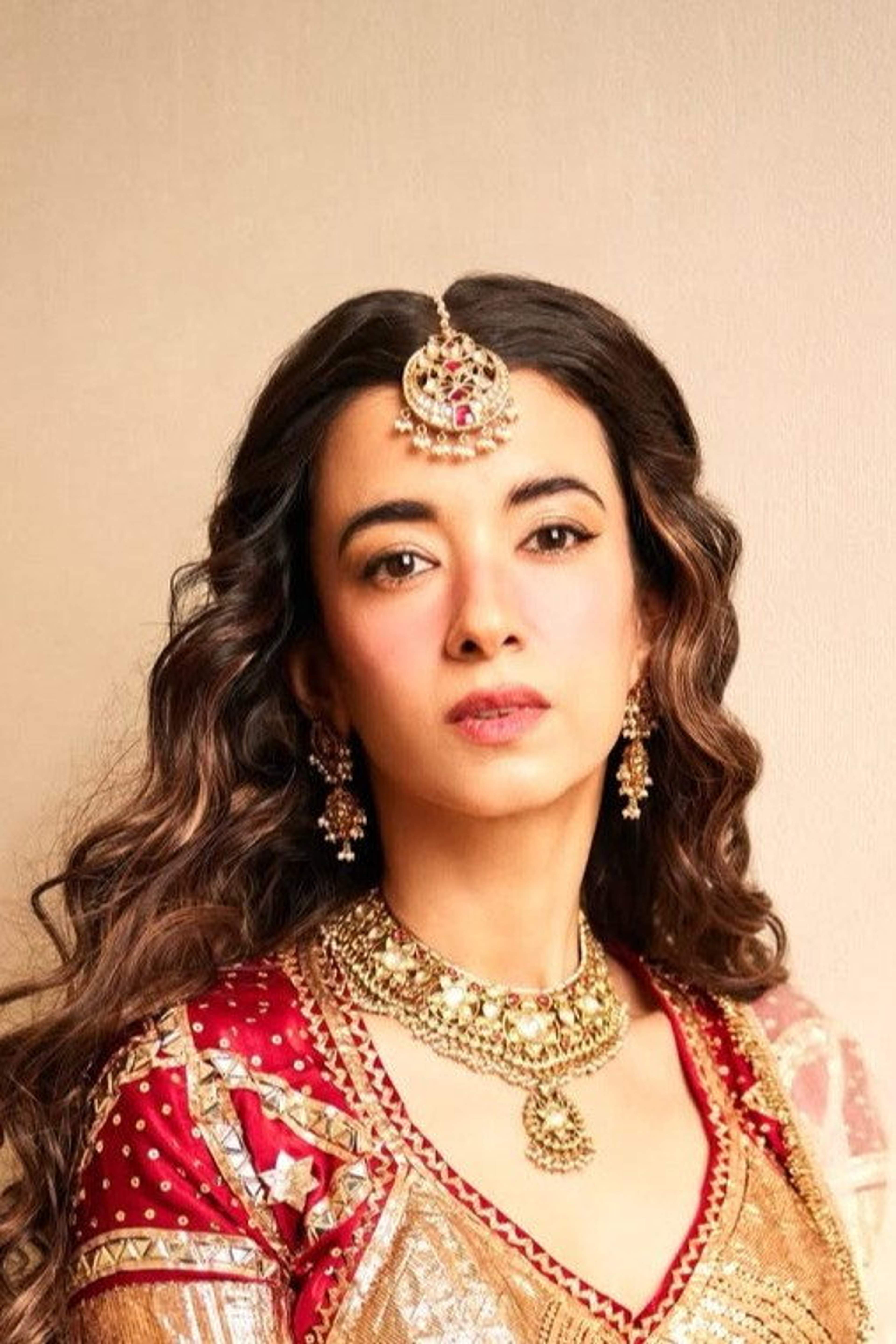 Saba Azad